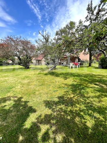 Maison entièrement rénovée avec grange attenante 