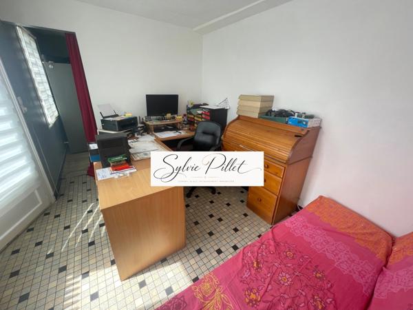 Maison 8 pièces - 4 Chambres à Luçon  (85)