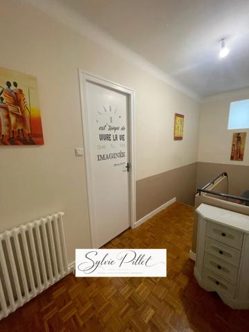 Maison 8 pièces - 4 Chambres à Luçon  (85)