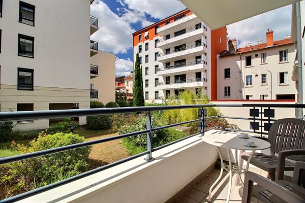 Appartement  Salins 2 pièce(s) 47.37 m2 - Terrasse - cave et garage