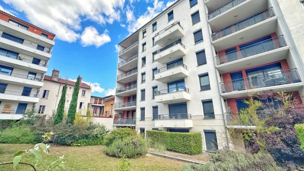 Appartement  Salins 2 pièce(s) 47.37 m2 - Terrasse - cave et garage