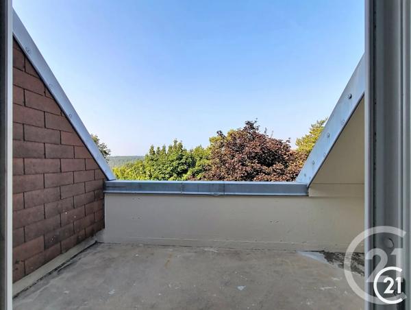 Appartement F6 à vendre  6 pièces - 109,13 m 2   MONTBELIARD  - 25