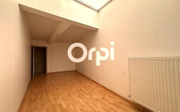 Appartement à vendre    9 pièces •  Soissons