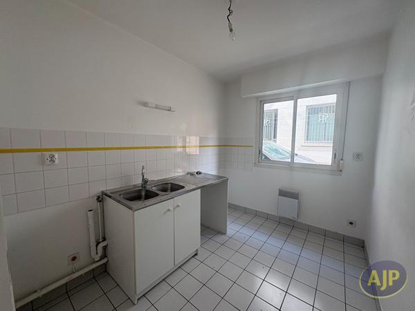 Location appartement Nantes : 591 € - AJP Immobilier Nantes Ouest