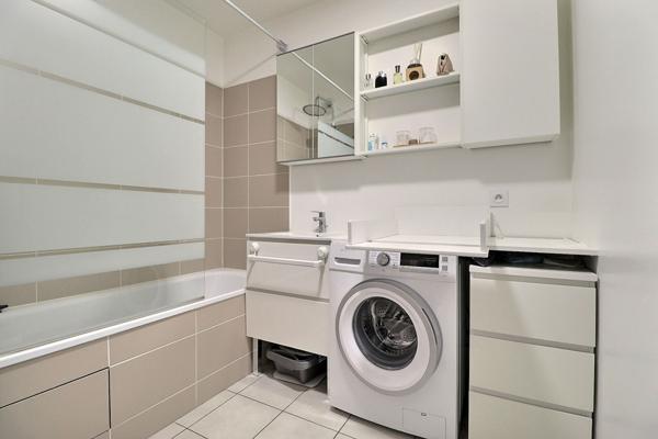 Appartement Aubervilliers 3 pièce(s) 62.77 m2