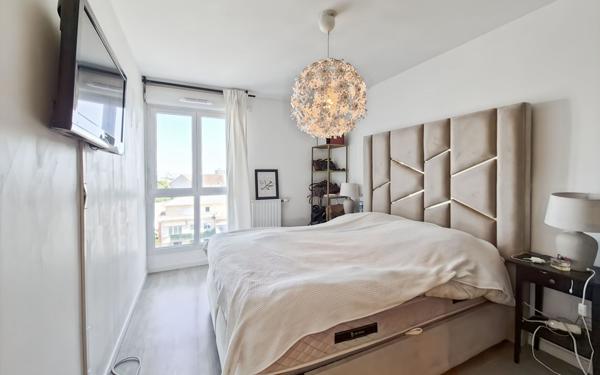 Appartement à vendre    5 pièces • 91,60 m2 Argenteuil
