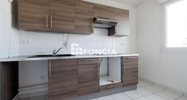 À vendre Appartement 4 pièces 79 m² - Corbeil-essonnes 91100