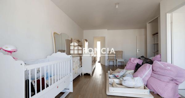 À vendre Appartement 4 pièces 79 m² - Corbeil-essonnes 91100