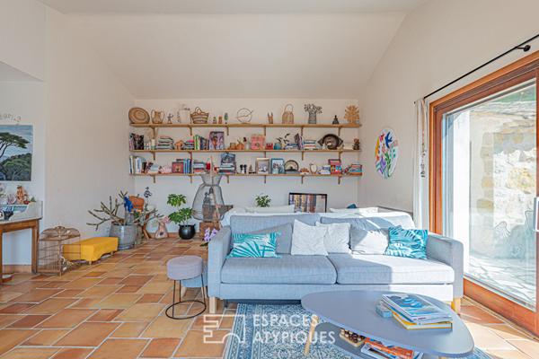 Maison de charme avec piscine et vue mer – 187.93 m² – Tourrettes sur loup
