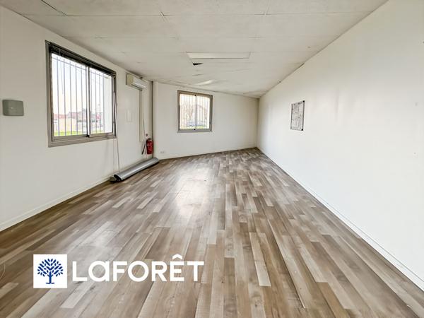 Achat local commercial Bondoufle - 752 m² - 1 155 000 €