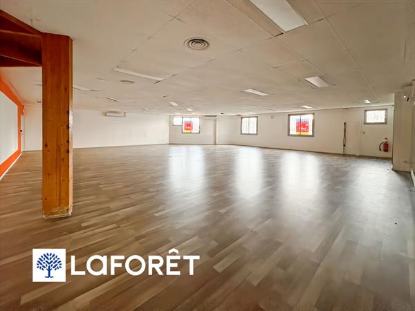 Achat local commercial Bondoufle - 752 m² - 1 155 000 €