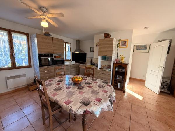 Maison de plain-pied 64 m² avec jardin et garage aménageable