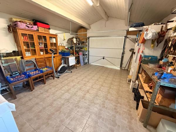 Maison de plain-pied 64 m² avec jardin et garage aménageable
