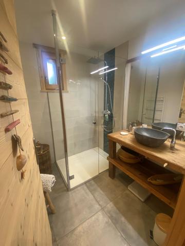 Saint Gervais les Bains (74170) Saint Gervais les bains Chalet T6 160 m² + annexes