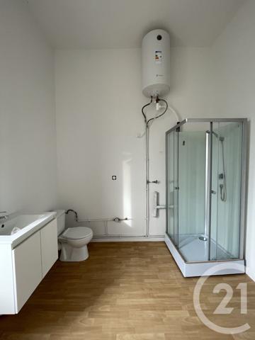 Immeuble à vendre  455 m2 GUISE - 02