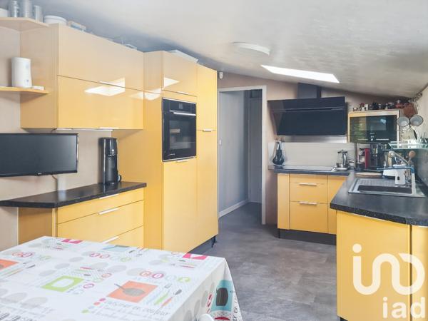 Maison à vendre 6 pièces 159 m² Saint-Julien-des-Landes