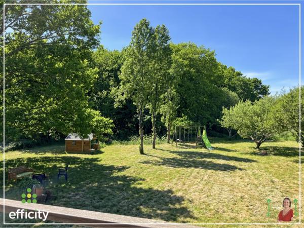 Maison
         10 pièces
        - 195 m² Bien prestige 649 000 € *