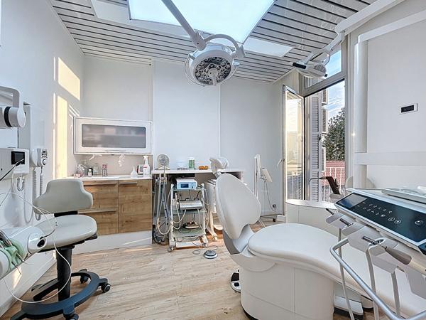 A vendre : bureaux + fond de commerce chirurgien dentiste 13008 Marseille