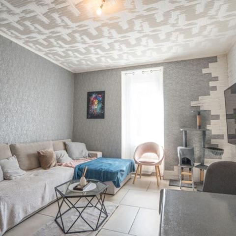 Appartement rénové - T4 - Duplex - 71m² - 3 chambres - Jardin 250m² - LE CREUSOT