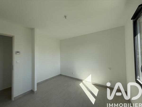 Maison à vendre 7 pièces 106 m² Saint-Laurent-des-Vignes