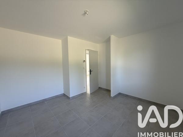 Maison à vendre 7 pièces 106 m² Saint-Laurent-des-Vignes