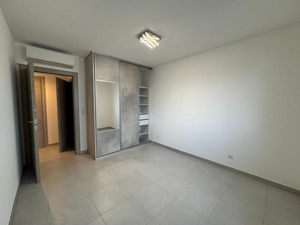 Appartement moderne 3 pièces à vendre à Borgo - Dernier étage, lumineux et sans vis-à-vis