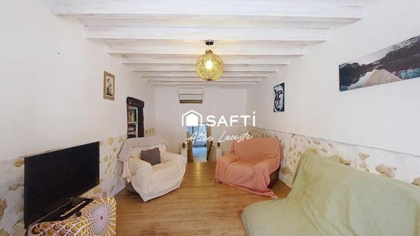 Maison de village mitoyenne avec jardin