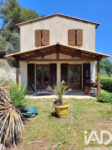 Location maison 5 pièces 103 m² Carros