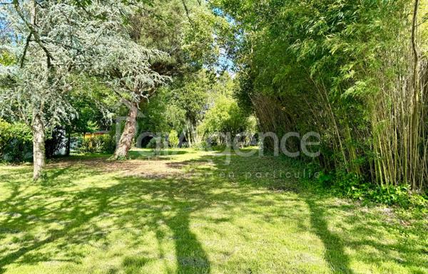 Maison 7 pièces 200 m2 dans un parc de 4168 m2
