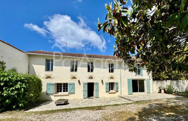 Maison 7 pièces 200 m2 dans un parc de 4168 m2