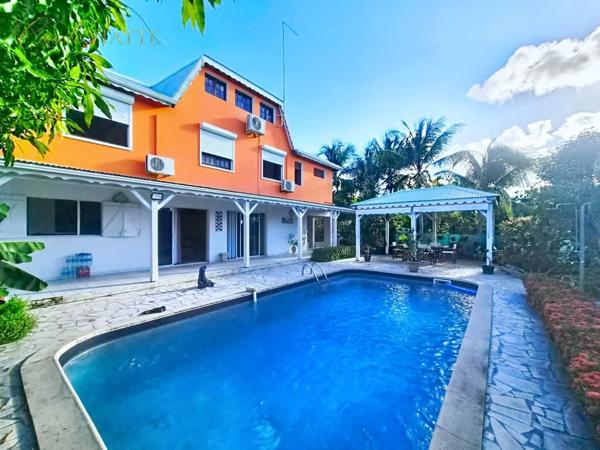 Villa et son T2 avec piscine et jardin paysagé à vendre à SAINT-FRANCOIS  (971)