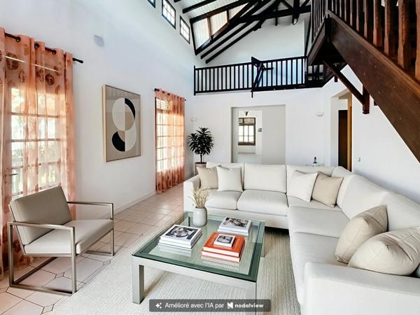 Villa et son T2 avec piscine et jardin paysagé à vendre à SAINT-FRANCOIS  (971)