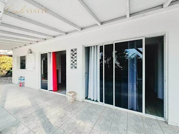 Villa et son T2 avec piscine et jardin paysagé à vendre à SAINT-FRANCOIS  (971)