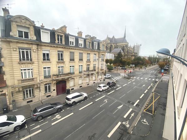 Appartement - 5 pièce(s) - 107 m2