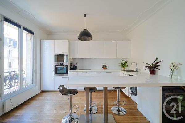 Appartement F4 à vendre  3 pièces - 60 m2 CLICHY - 92