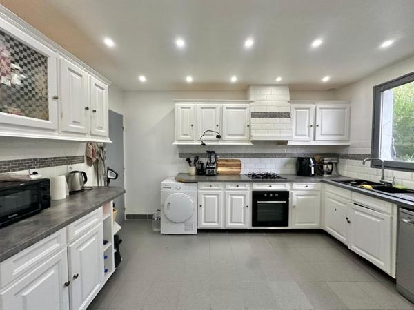 Charmante Maison à vendre à Sartrouville - 5 pièces, 4 chambres