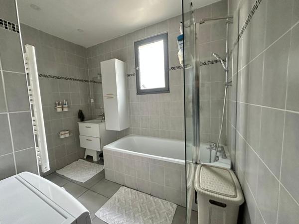 Charmante Maison à vendre à Sartrouville - 5 pièces, 4 chambres