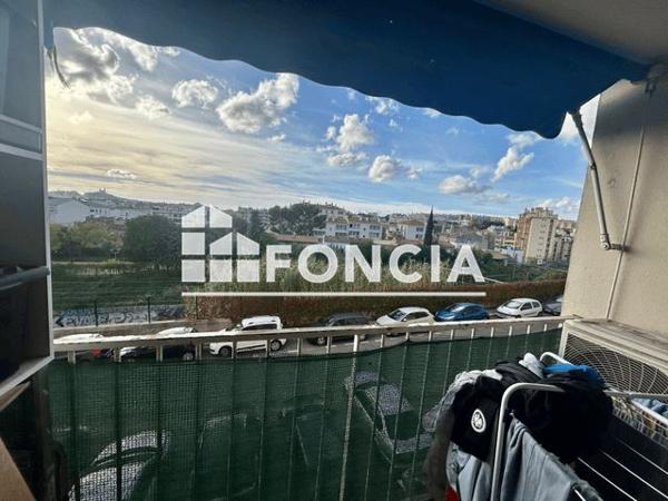 À vendre Appartement 4 pièces 64 m² - Marseille 13004