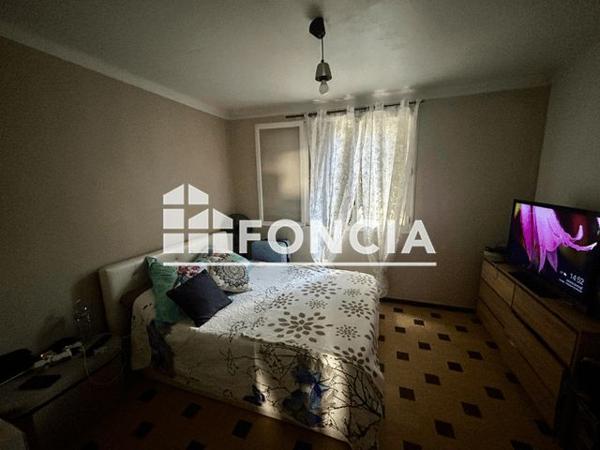 À vendre Appartement 4 pièces 64 m² - Marseille 13004