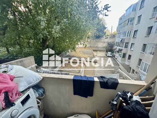 À vendre Appartement 4 pièces 64 m² - Marseille 13004