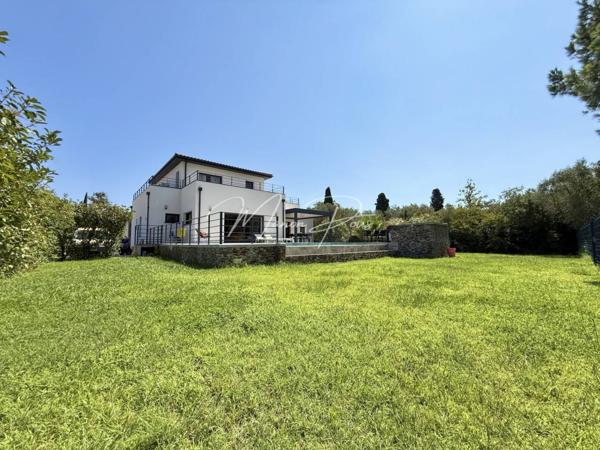 Maison à vendre 6 pièces de 203 m²