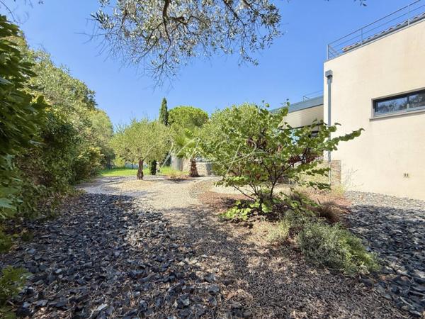Maison à vendre 6 pièces de 203 m²