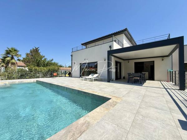 Maison à vendre 6 pièces de 203 m²