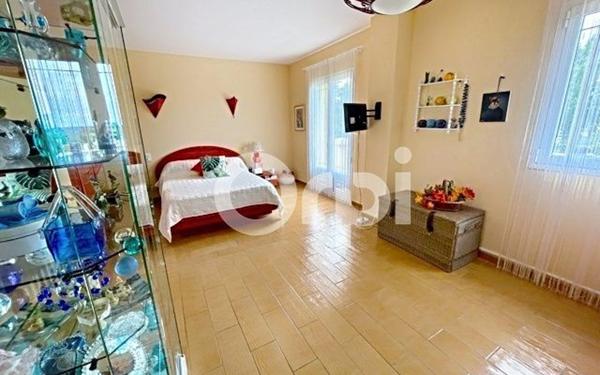 Maison à vendre    5 pièces •  Marsac-sur-l'Isle
