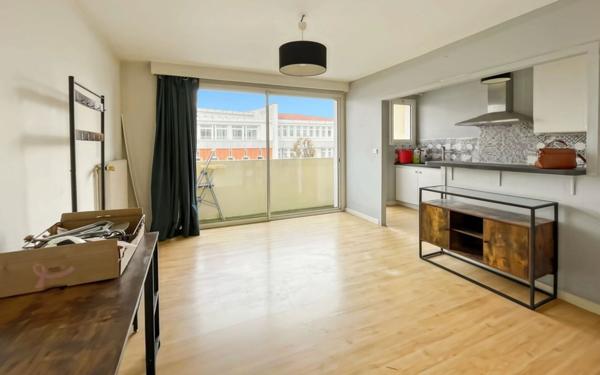 Appartement à louer    3 pièces •  Mont-de-Marsan