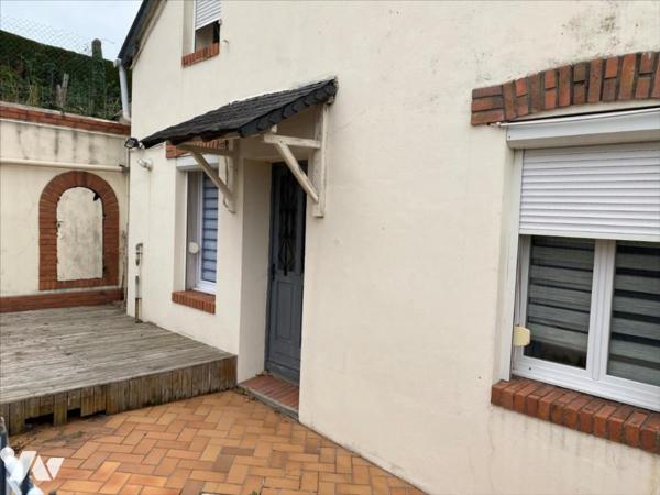 SAINT LEONARD, Ensemble de 2 logements avec jardin et garage