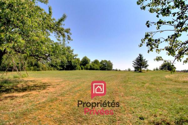 AUTHENTIQUE LONGERE GATINAISE de 170 m2 AVEC GRANGE de 170 m2 aménagée, PISCINE INTERIEURE, DEPENDANCES, TERRAIN de plus d'1 Hectare - À 1h30 de PARIS
