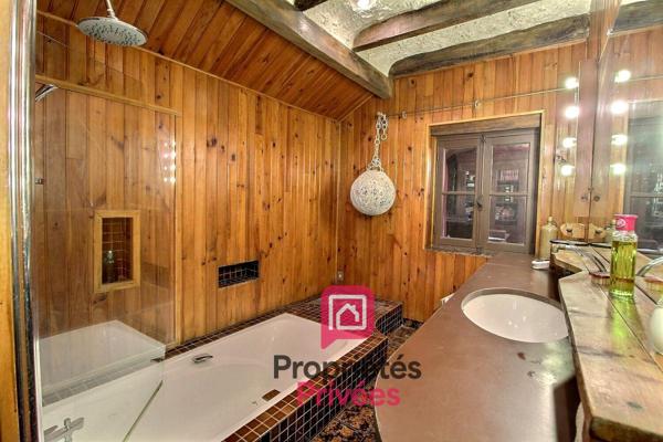 AUTHENTIQUE LONGERE GATINAISE de 170 m2 AVEC GRANGE de 170 m2 aménagée, PISCINE INTERIEURE, DEPENDANCES, TERRAIN de plus d'1 Hectare - À 1h30 de PARIS