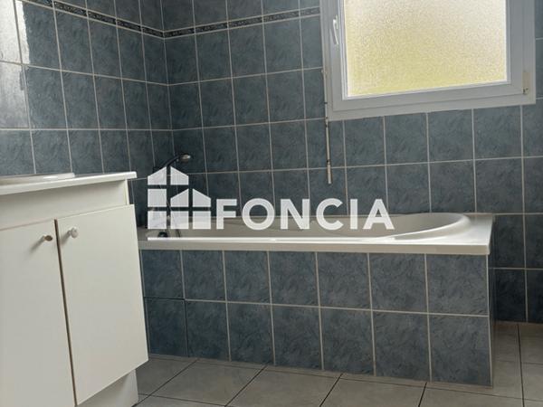 Location Maison 4 pièces 104.6 m² - 4 IMPASSE DES COURBES Sable Sur Sarthe 72300