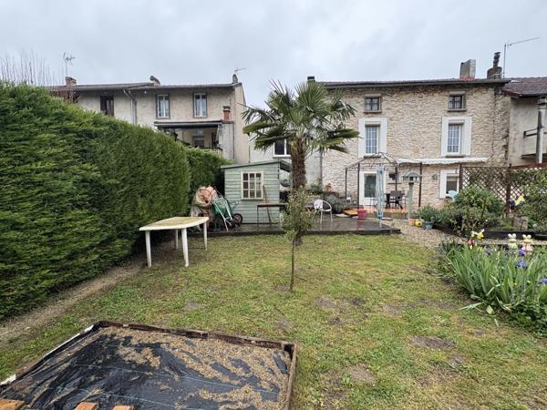 Vente Maison 6 pièces 155 m2 à L'Aiguillon